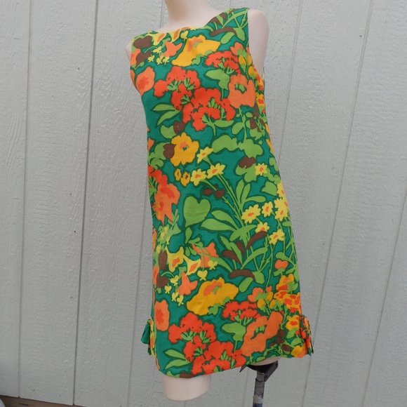 Vintage 60s 70s Short Hawaiian BOLD Green Orange Yellow Sleeveless Dress - Picture 1 of 9